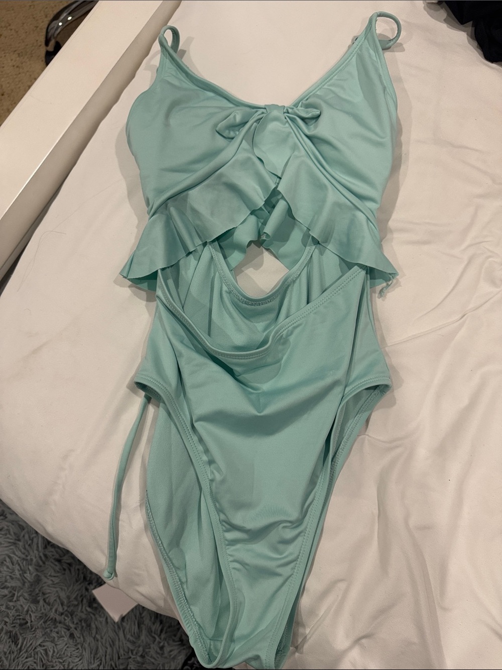 Women’s One piece swimsuit size S